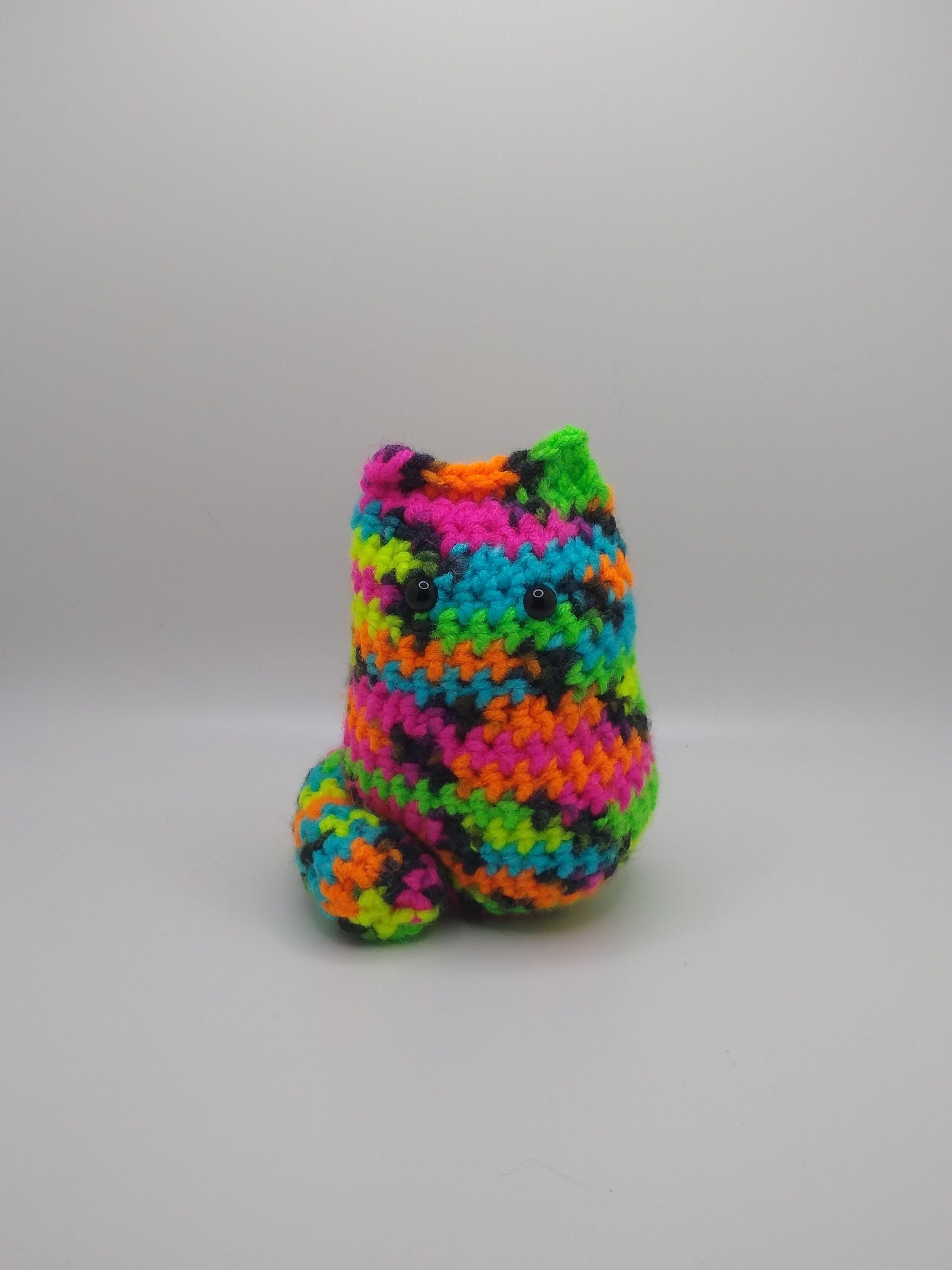 small blacklight amigurumi cat plushy desk buddy