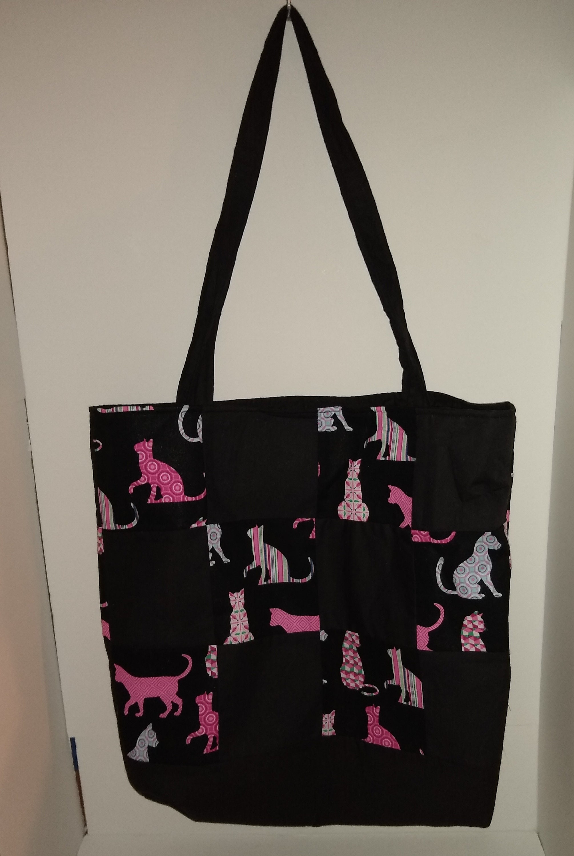 Pink cats quilted tote bag