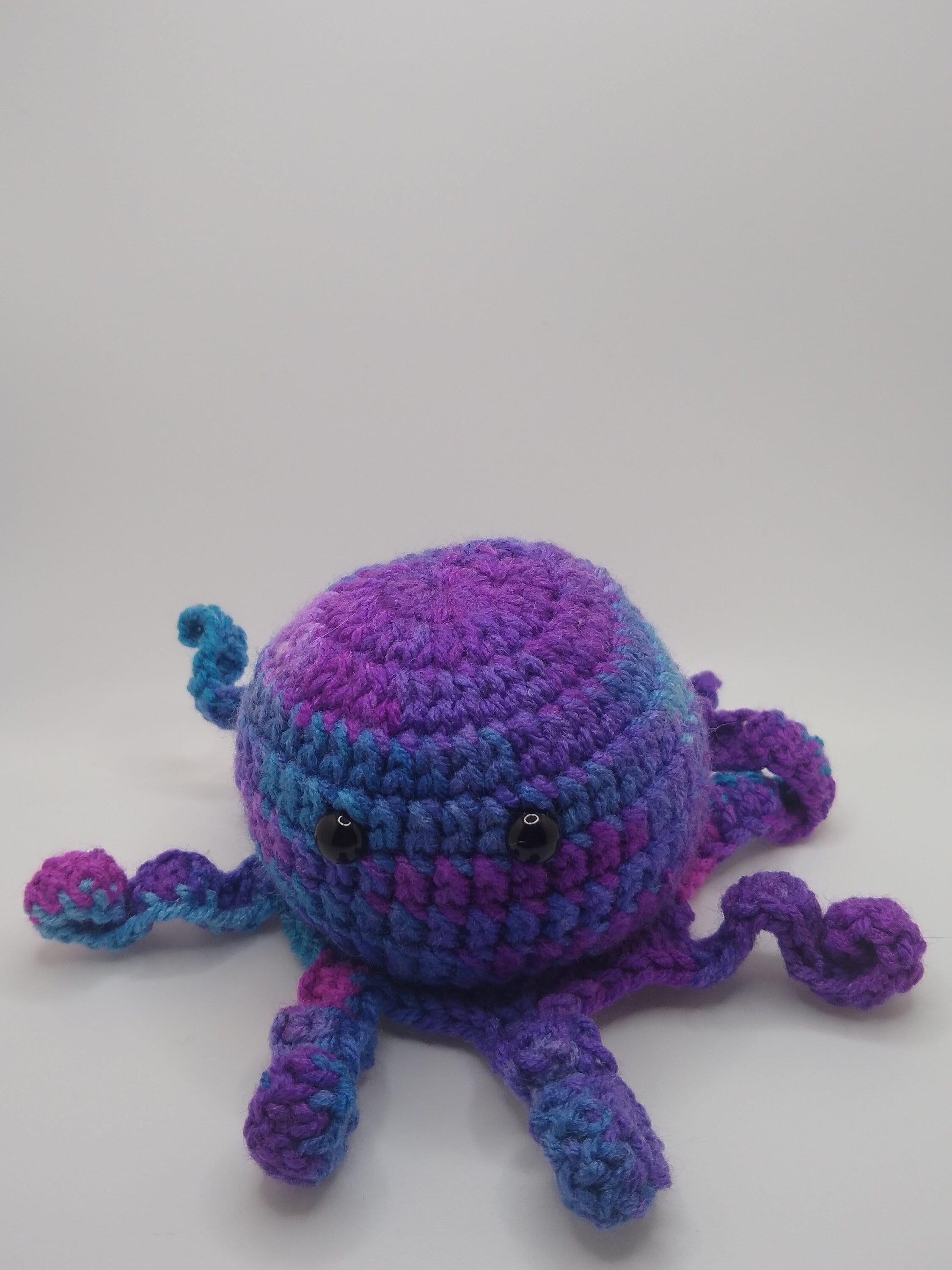 grape fizz amigurumi octopus plushy - Image 1
