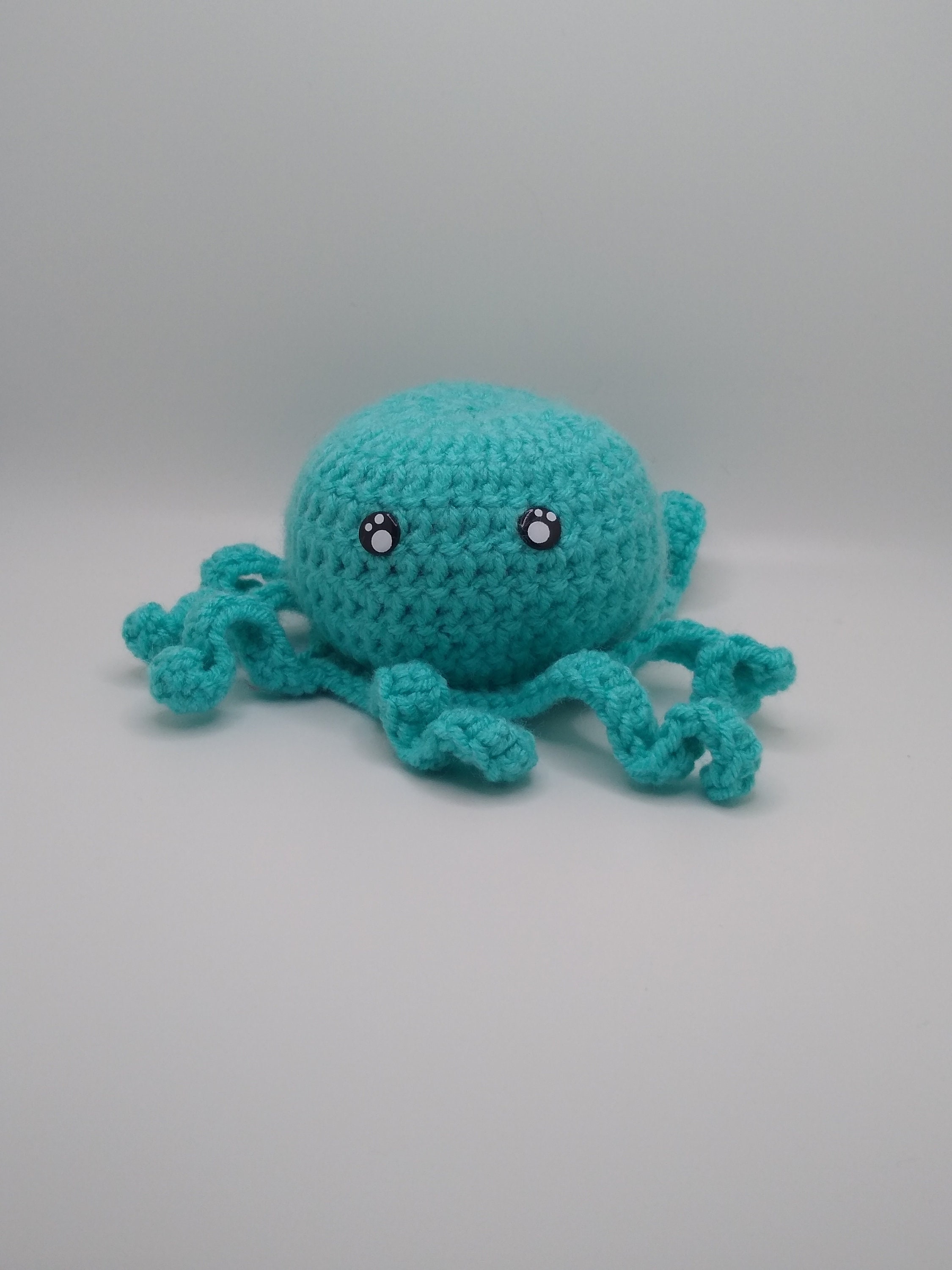 turquoise amigurumi octopus plushy - Image 1