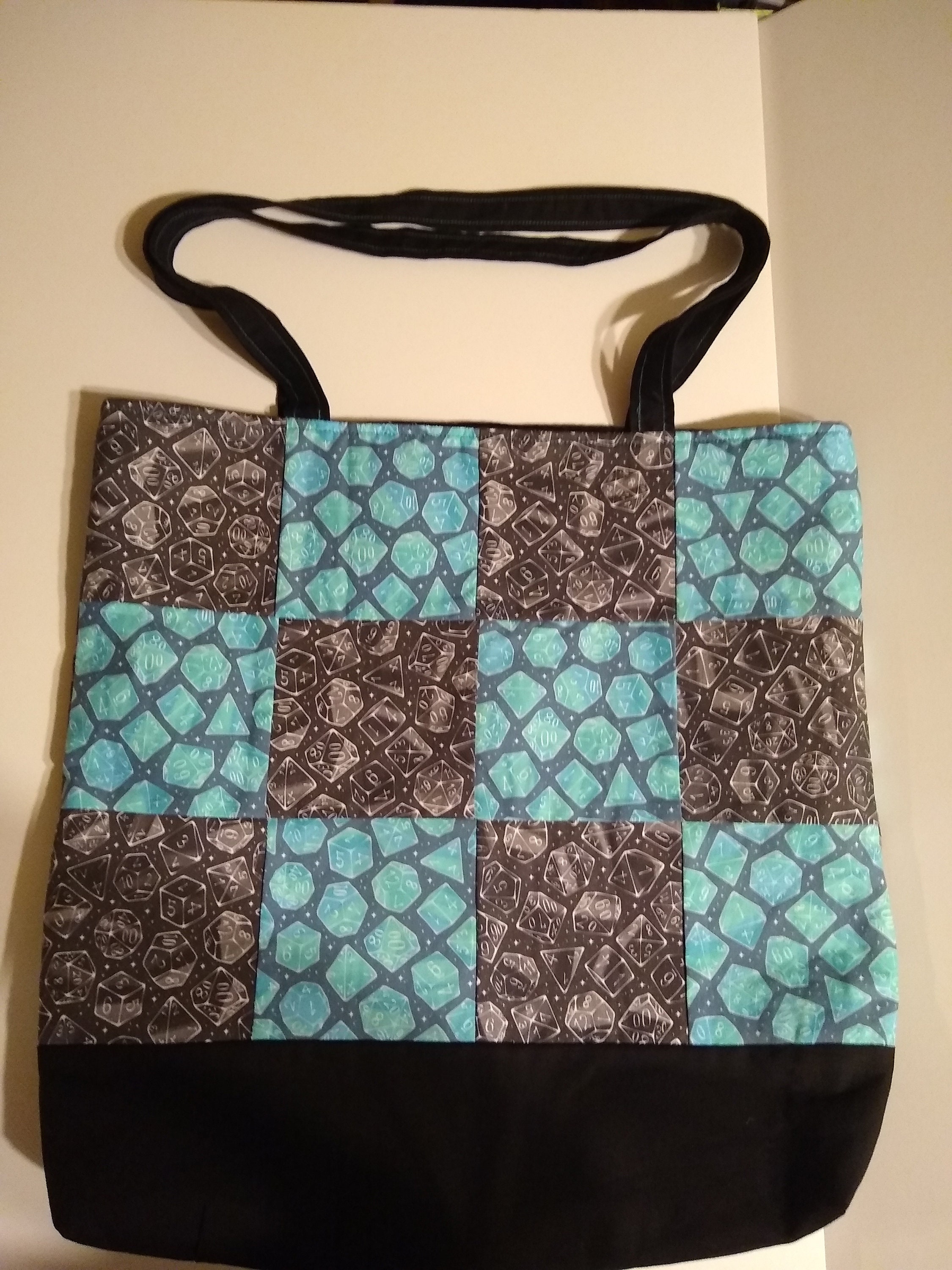 Quilted two toned dice tote bag - Thumbnail 3