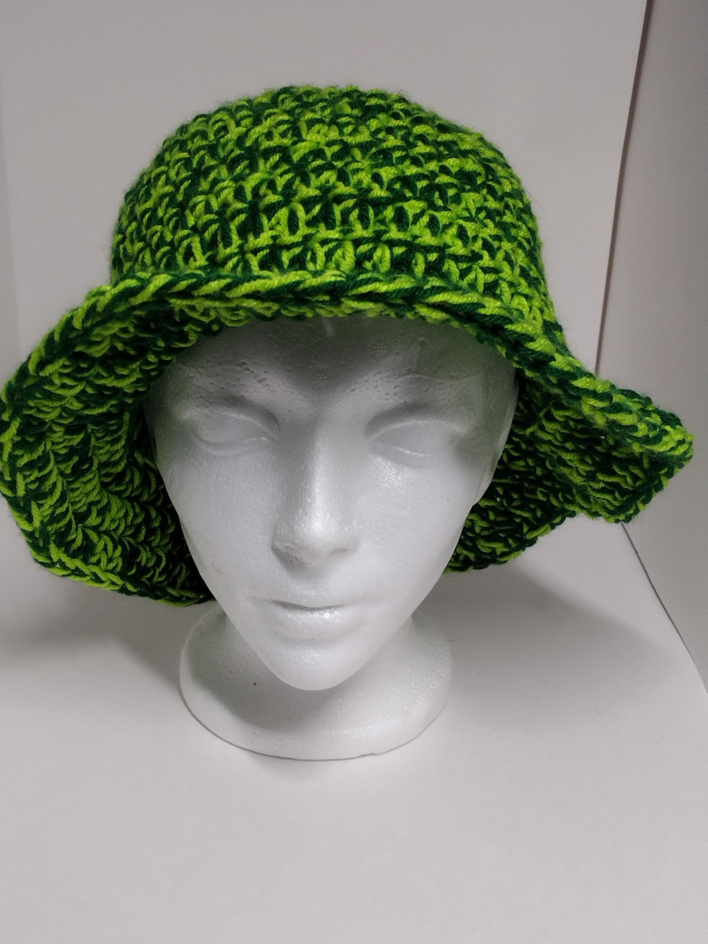 light green and dark green bucket hat ready to ship - Thumbnail 4
