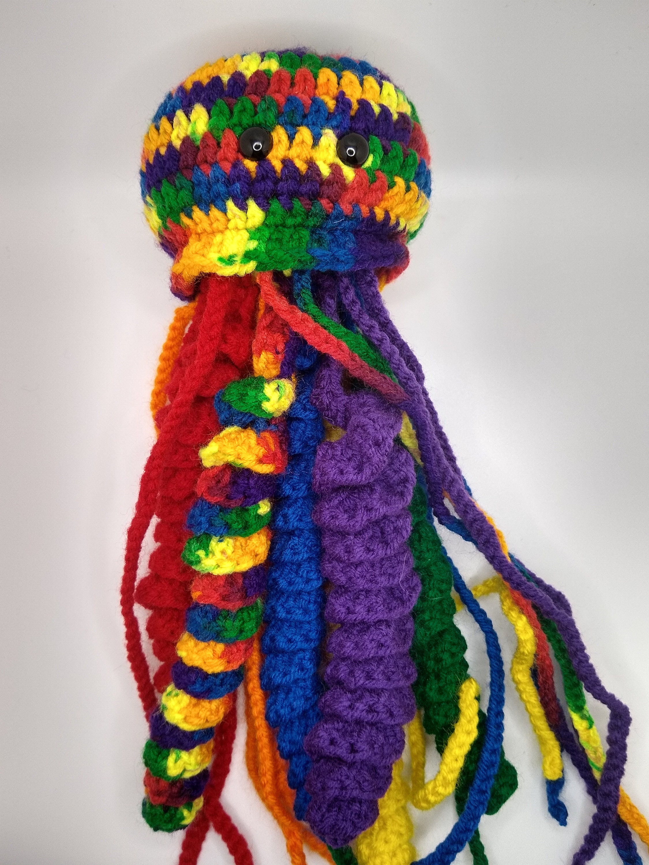 Rainbow amigurumi jellyfish plushy desk pet - Thumbnail 2