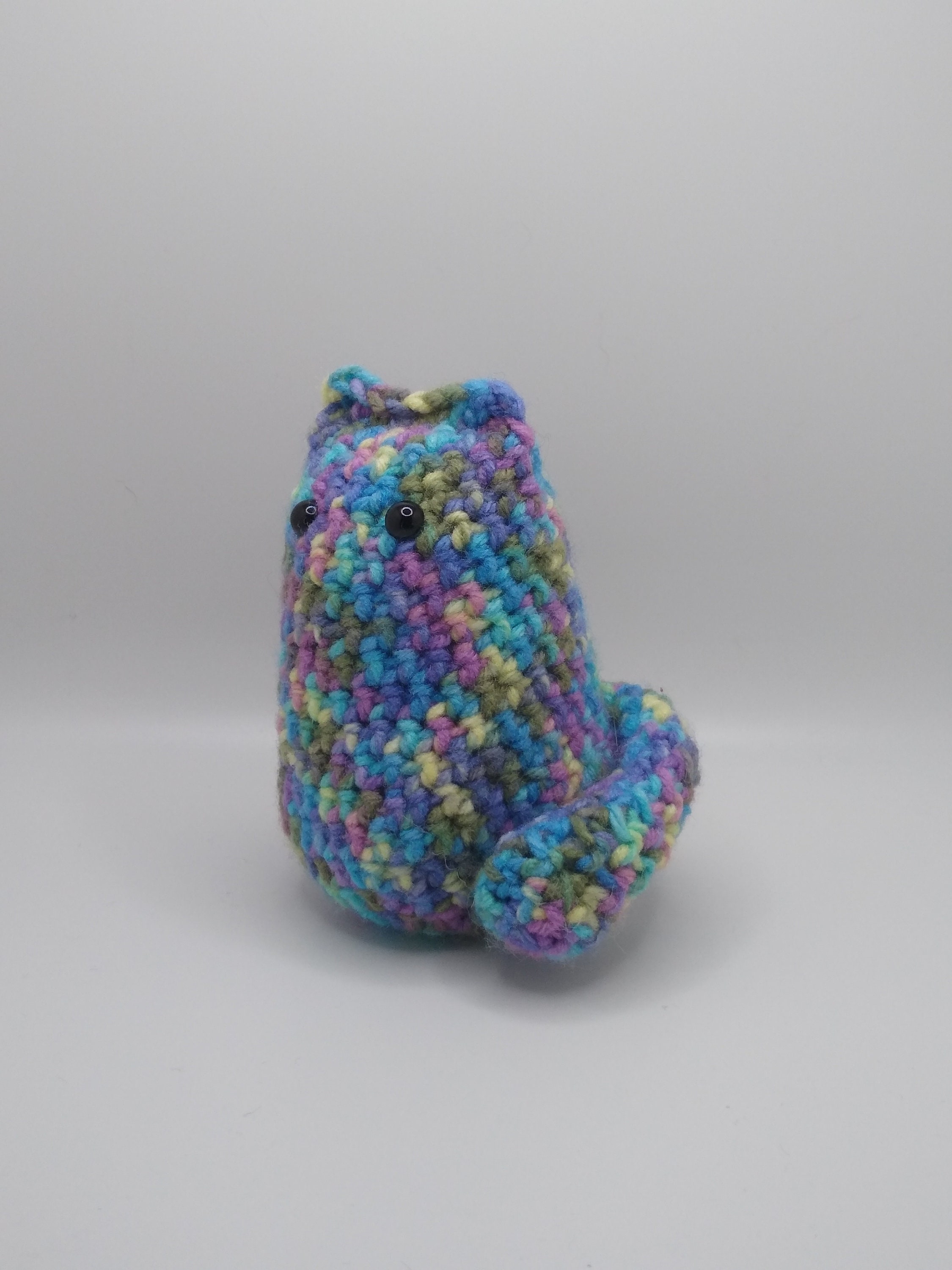 small monet amigurumi cat plushy - Thumbnail 2