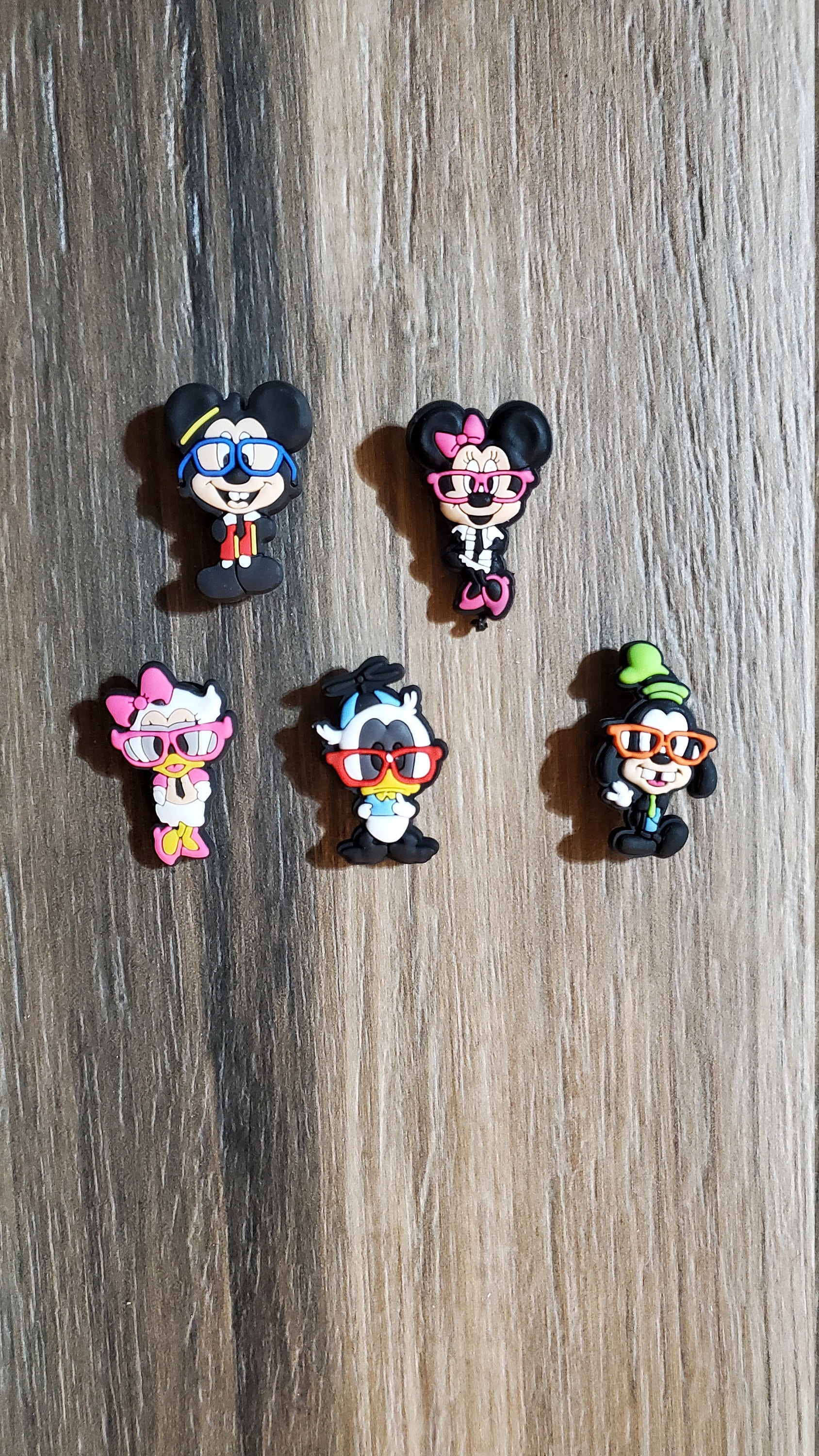 Mickey mouse jibbitz discount