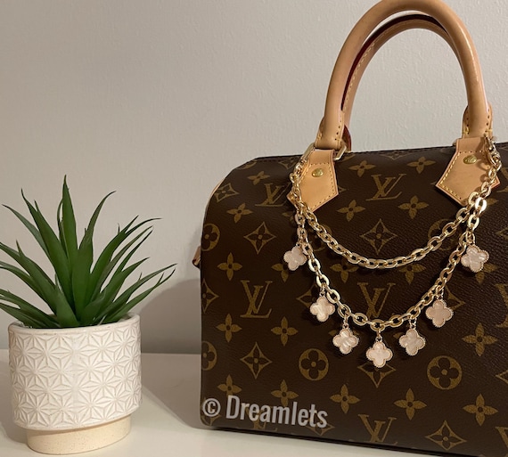 charm lv bag chain