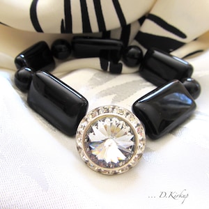 Back Onyx Beaded Bracelet Featuring A Crystal Button Centerpiece - Stretch Over The Wrist Black Onyx Bracelet  Button Centerpiece Black Onyx