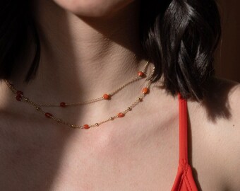 Necklace with golden 925 silver chain and coral beads