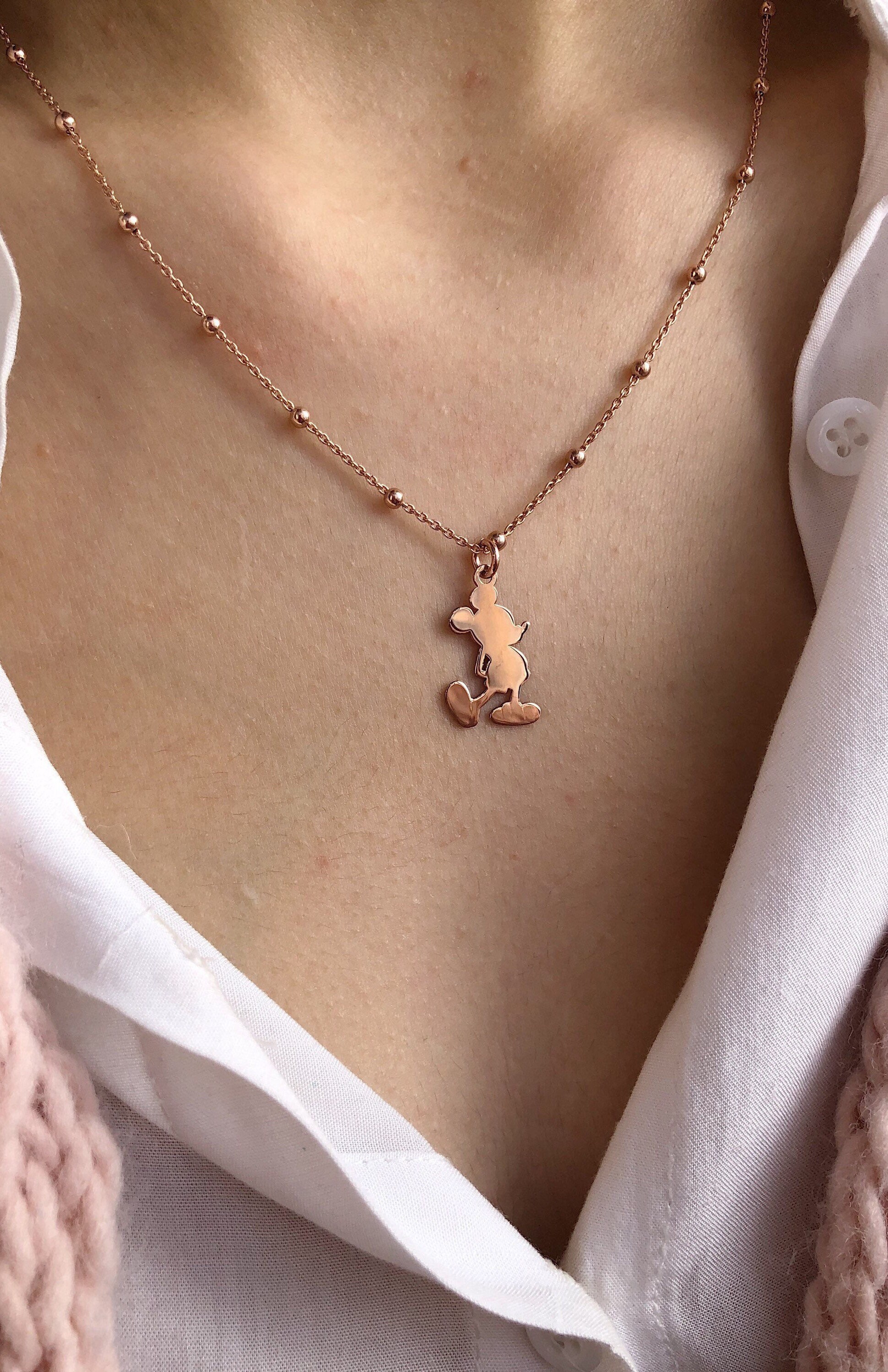 18k gold and Mickey Mouse pendant