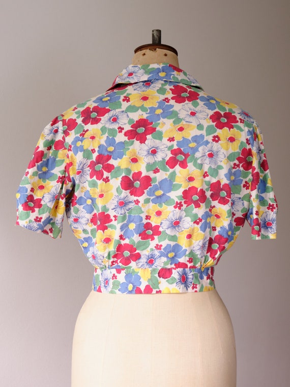 40s Cheerful FLORAL BLOUSE /  Cropped Puff Sleeve… - image 2