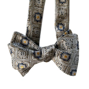 Silk Bowtie for Men - Midas Touch - One-of-a-Kind, Handcrafted - Self-tie or Pre-tied