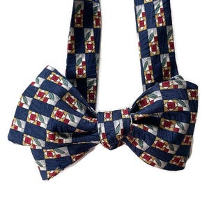 Silk Bowtie for Men - Deco Fleur - One-of-a-Kind, Handcrafted - Self-tie - Free Shipping