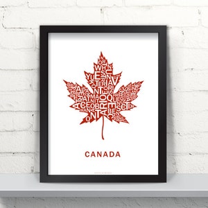 Feuille d’érable canadienne typographique de ciel lointain