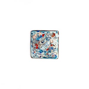 Geëmailleerde koperen broche