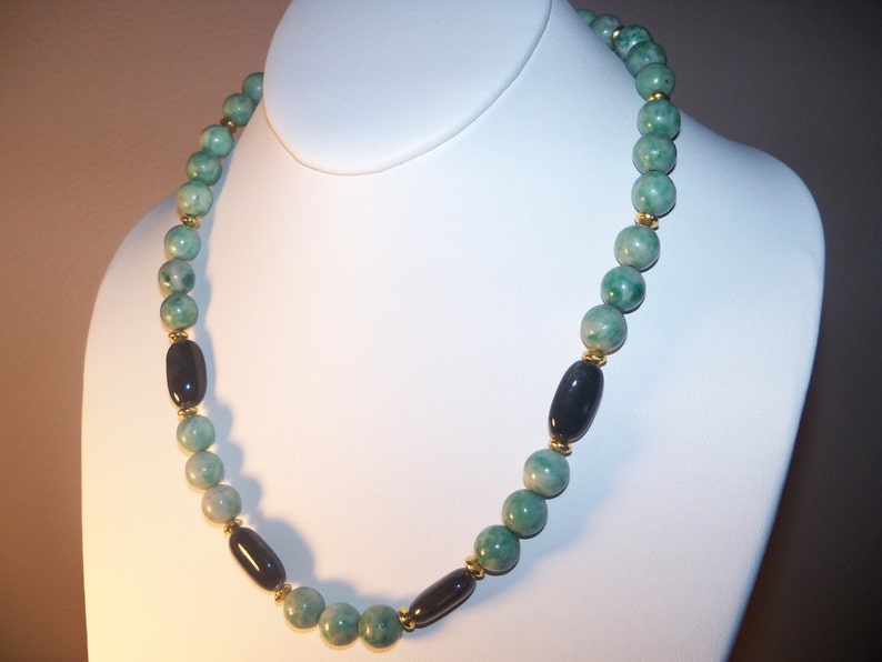 201412 A Beautiful Qinghai Jade and Black Ceramic Necklace.