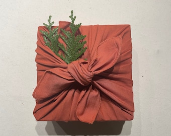 Fabric Gift Wrap. Furoshiki. Zero waste gift wrap. reusable wrapping.