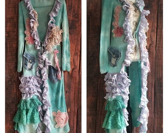 RESERVED- Shabby Teal n Lace Junk-Cowgirl Boho Blumen Rüschen Maxi Rustikal Boho Top Lange Strickjacke Cardigan Duster S