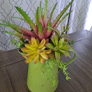Succulent Table Arrangement, Artificial Christmas Flower Arrangement, Floral Centerpiece for Thanksgiving Decor, Succulents Home Decorations