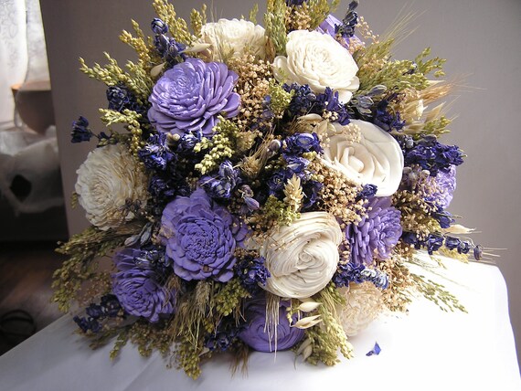 Mariage Bouquet Avec Des Fleurs De Sola Et Fleurs Séchées Mariée Rustique Séché Bouquet Blanc Et Lavande Bouquet De Mariage Fleurs De Mariage