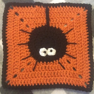 CROCHET PATTERN - Halloween Square - Spider - PATTERN