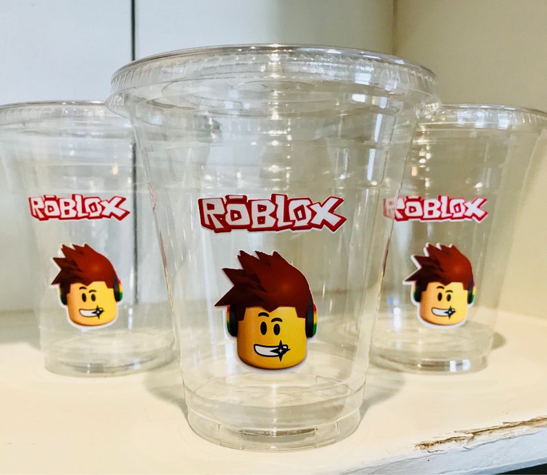 Roblox 12 Oz Party Cups With Lids Logo Head - roblox head in a jar
