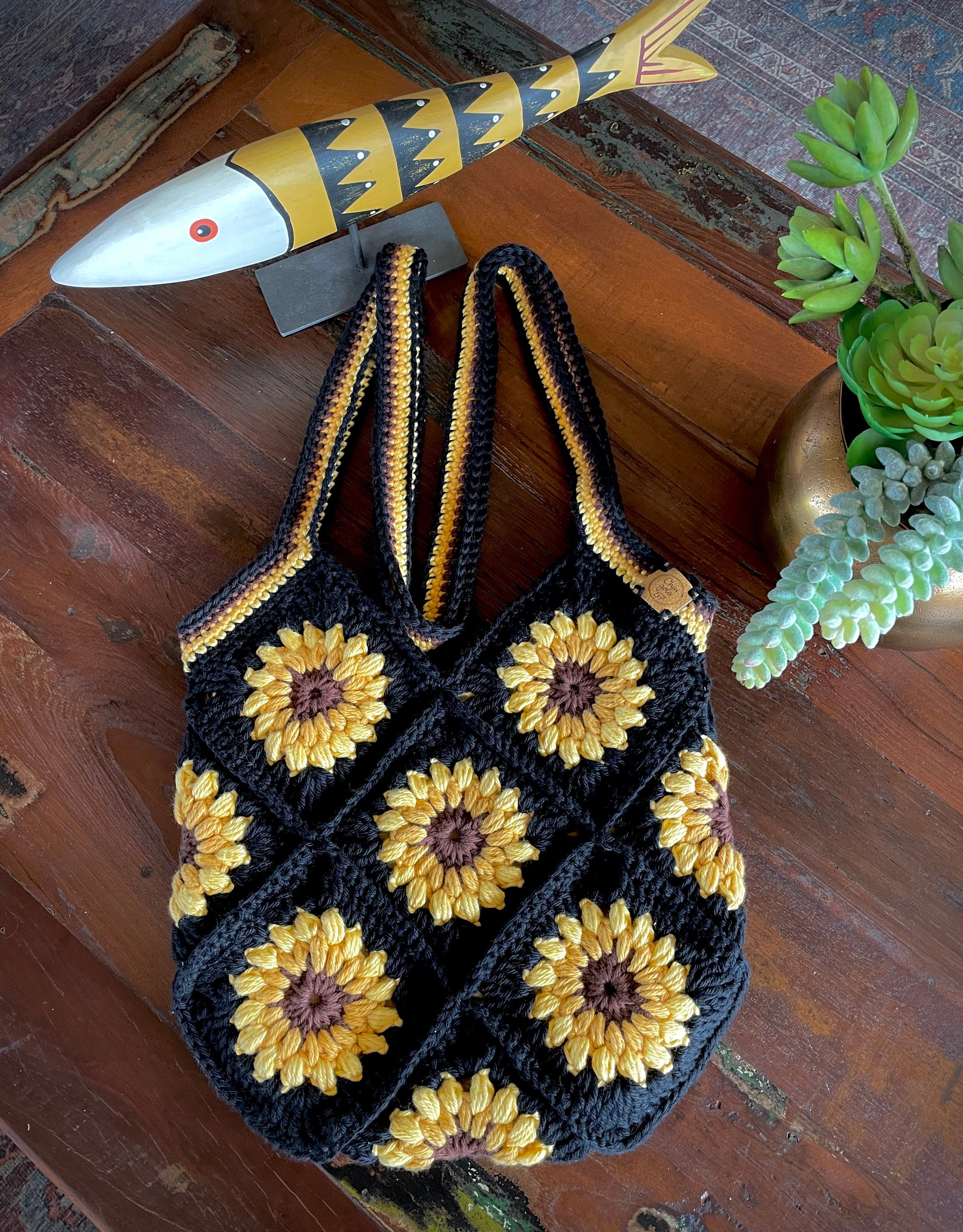 Stripe Strap Sunflower Granny Square Crochet Tote Bag 