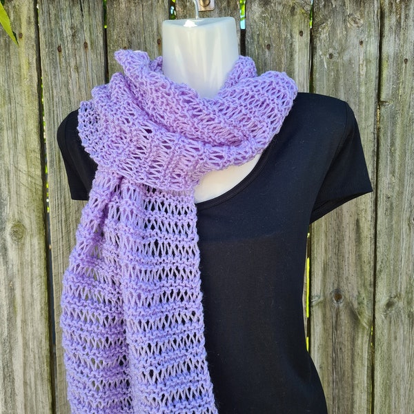 Hand knitted scarf. Winter fashion. clothing accessories. Winter scarf. Mother's Day gift. Lavender. Unisex scarves.