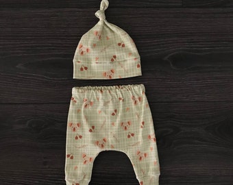 Organic Baby Outfit: Koala Harem Pants & Knot Hat Set, koala baby gift
