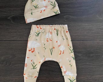 Organic Baby Harem Pant Set: Goose & Wildflower Print