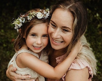 Wild Daisy & Rose Flower Crown - Rustic Bridal Halo -Baby's Breath Flower Girl Halo -Photo Prop -Wedding Flower Crown with Roses and Daisies