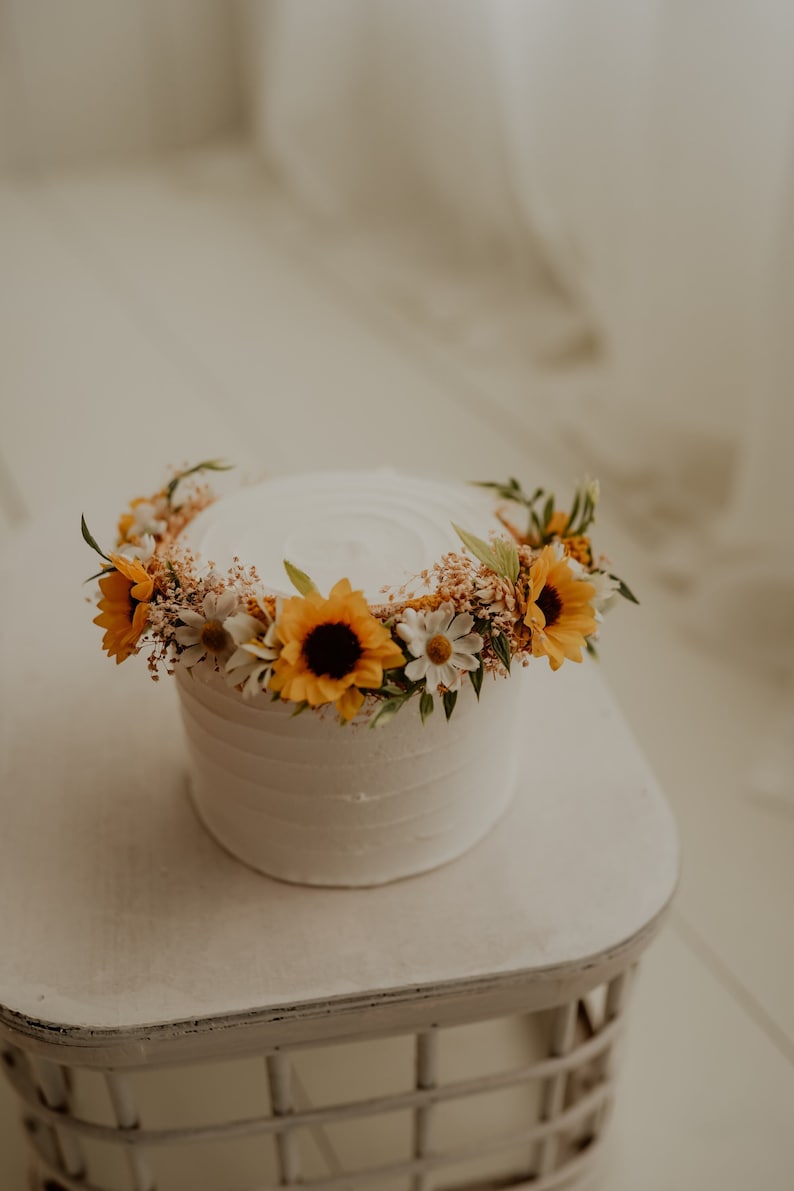 Sunflower & Daisy Flower Crown Sunflower Bridal Halo Rustic Flower Girl Crown Engagement Photos Sunflower Wedding Flower Crown image 1