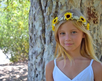 Sunflower Crown - Flower Girl Crown - Sunflower Floral Halo - Sunflower Wedding Halo - Baby's Breath Crown - Photo Prop