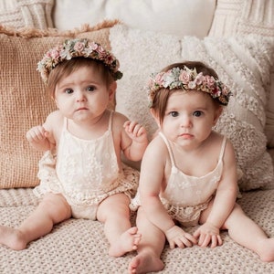 Sienna Likes To Party Girls The Queen Of The Kingdom Crown Garland In Pink  Or White