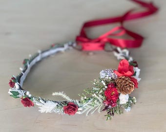 Christmas Flower Crown: Snowy Pine, Berries & Roses - Photo Prop