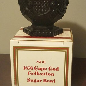 Avon cape cod 1876 Sugar Bowl. Ruby Red pressed glass beatiful design new old stock auction find.