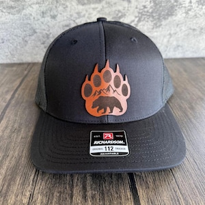 Gorro de montaña con parche de cuero y pata de oso: gorro para exteriores, regalo para él, Richardson 112