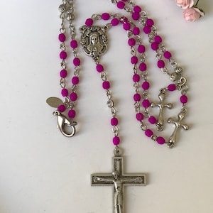 necklace necklace rosary cross virgin pearls purple color