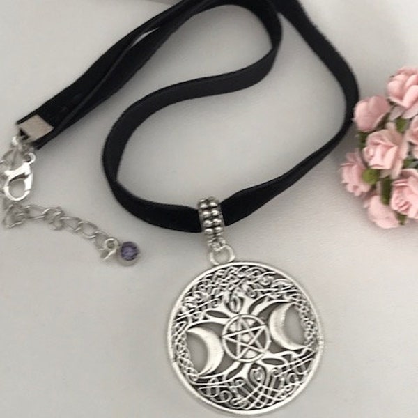 Choker wicca, ras de cou ruban velours pendentif wicca