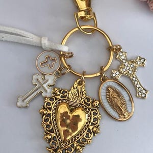Heiliger Herz- und Kreuz-Schlüsselanhänger der Jungfrau Maria, Geschenk für die jungfräuliche Mutter, Jungfrau-Wundermedaillen-Anhänger, Ex-Voto-Schlüsselanhänger