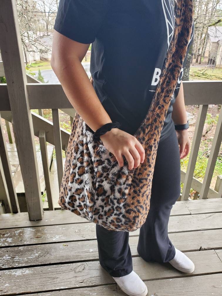 Unbranded Women's Cheetah Face ,Handbag Small Size Tan/Brown .