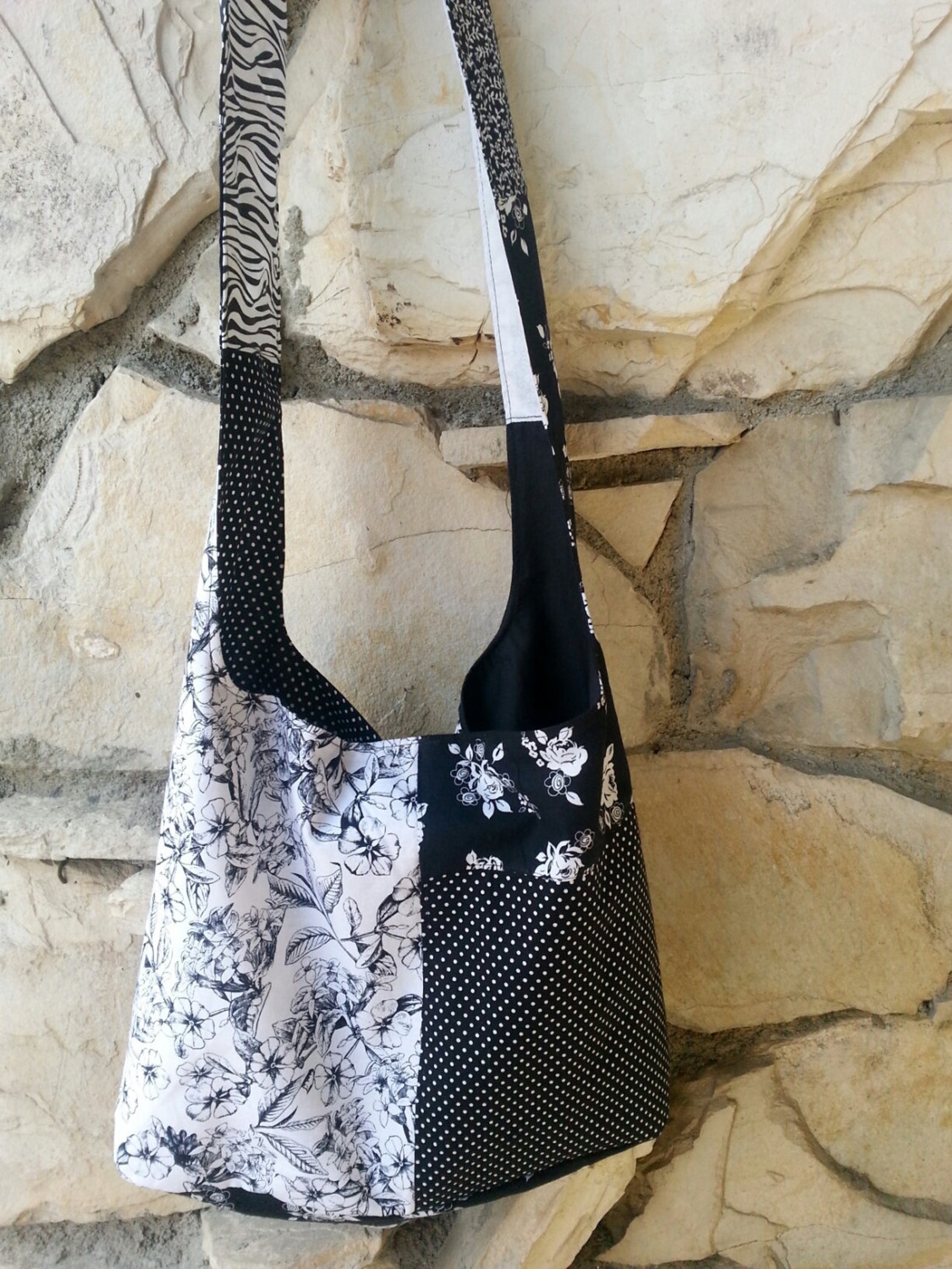 Black and White Floral Crossbody Hobo Bag. Black and White - Etsy