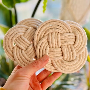 Turks head knot nautical coasters, neutral minimalist scandi rope coasters, white nautical drink coaster, coastal table decor, dad christmas