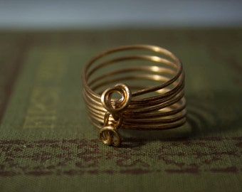 Copper ring / spiral wire-wrapped / handcrafted / size 10 ring