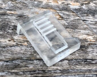 Universal Hobby Jewelry Ring Stand Set Clear Acrylic Body Clip 50 Pieces