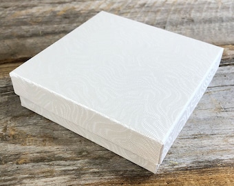 White Swirl Cotton Filled Boxes 3-1/2"x3-1/2"x1" (Case/100) (DBX2833W)