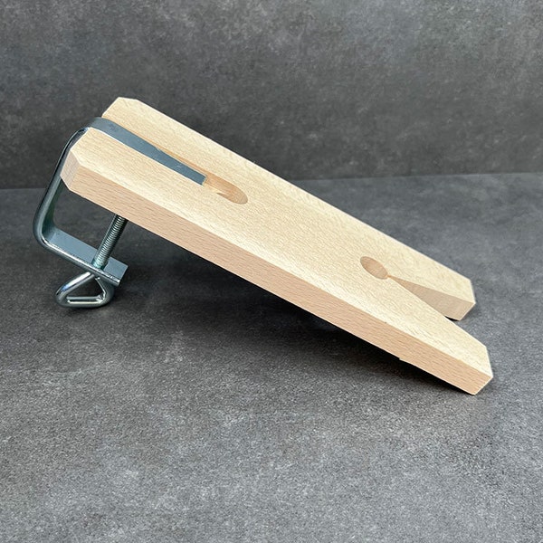Clamp On Bench Pin with "V" Slot  (13.361)