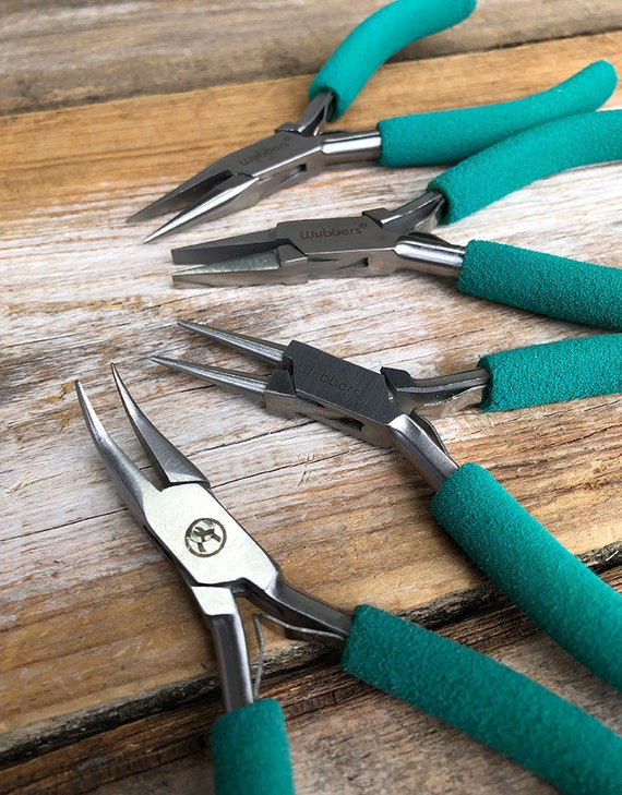 Baby Wubbers Quad Set Pliers in Wood Stand (PL6093)