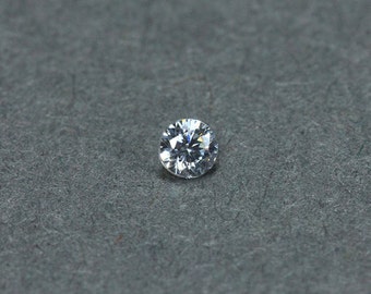 Cubic Zirconia Round 2mm (Pkg of 10)  (CZRD2)