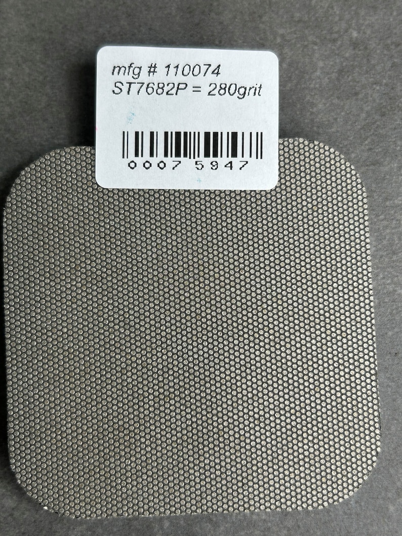 3M Diamond Flex Abrasive Pad 280grit 2.5" x 2.5" (ST7682P) image 2