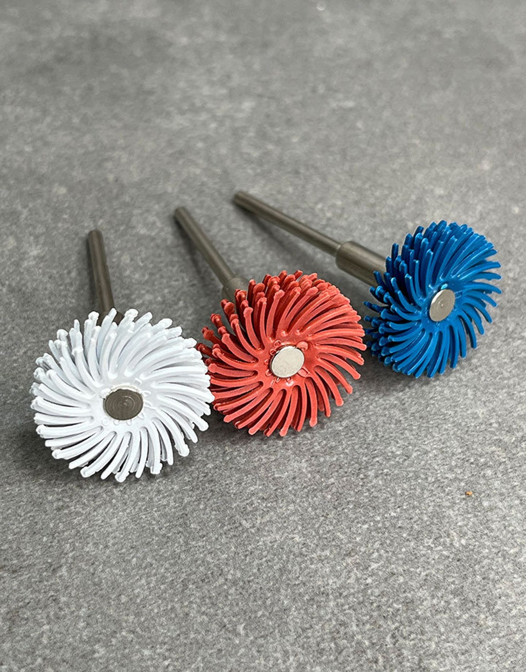 Dedeco 4 Ply Mounted Radial Disc Starter Kit 3pcs 120, 220, 400 Grits